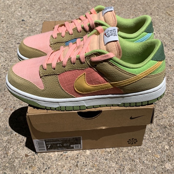 NWT  Nike Dunk Sun Club Low Retro SE NN Size 7 men 8.5W - Picture 3 of 12